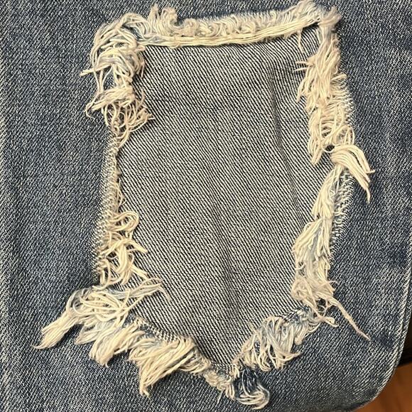 REVOLVE Superdown Angie Girlfriend Straight Leg Distressed Denim Jeans Size 27 - Picture 8 of 9